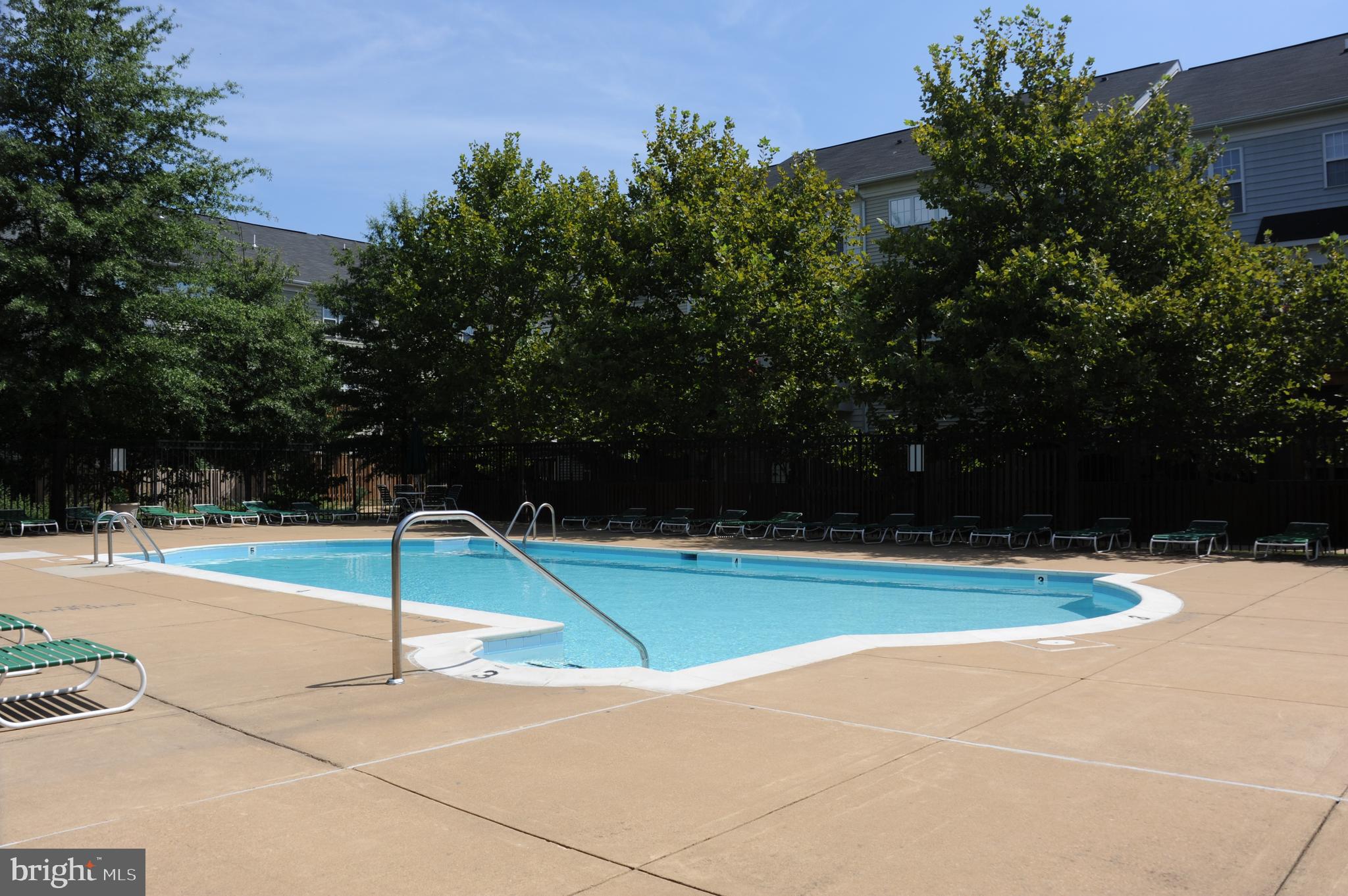 TOWNES AT CAMERON PARKE - Residential Lease