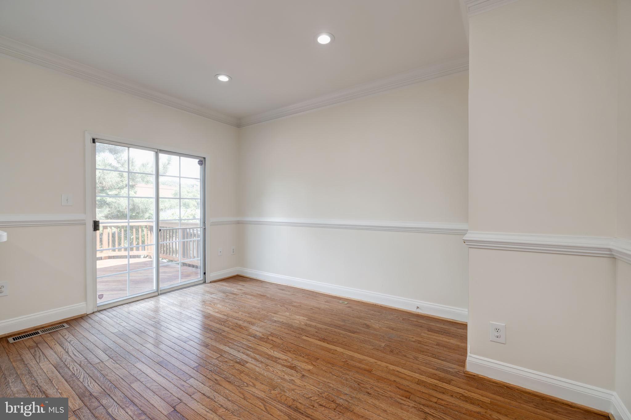TOWNES AT CAMERON PARKE - Residential Lease
