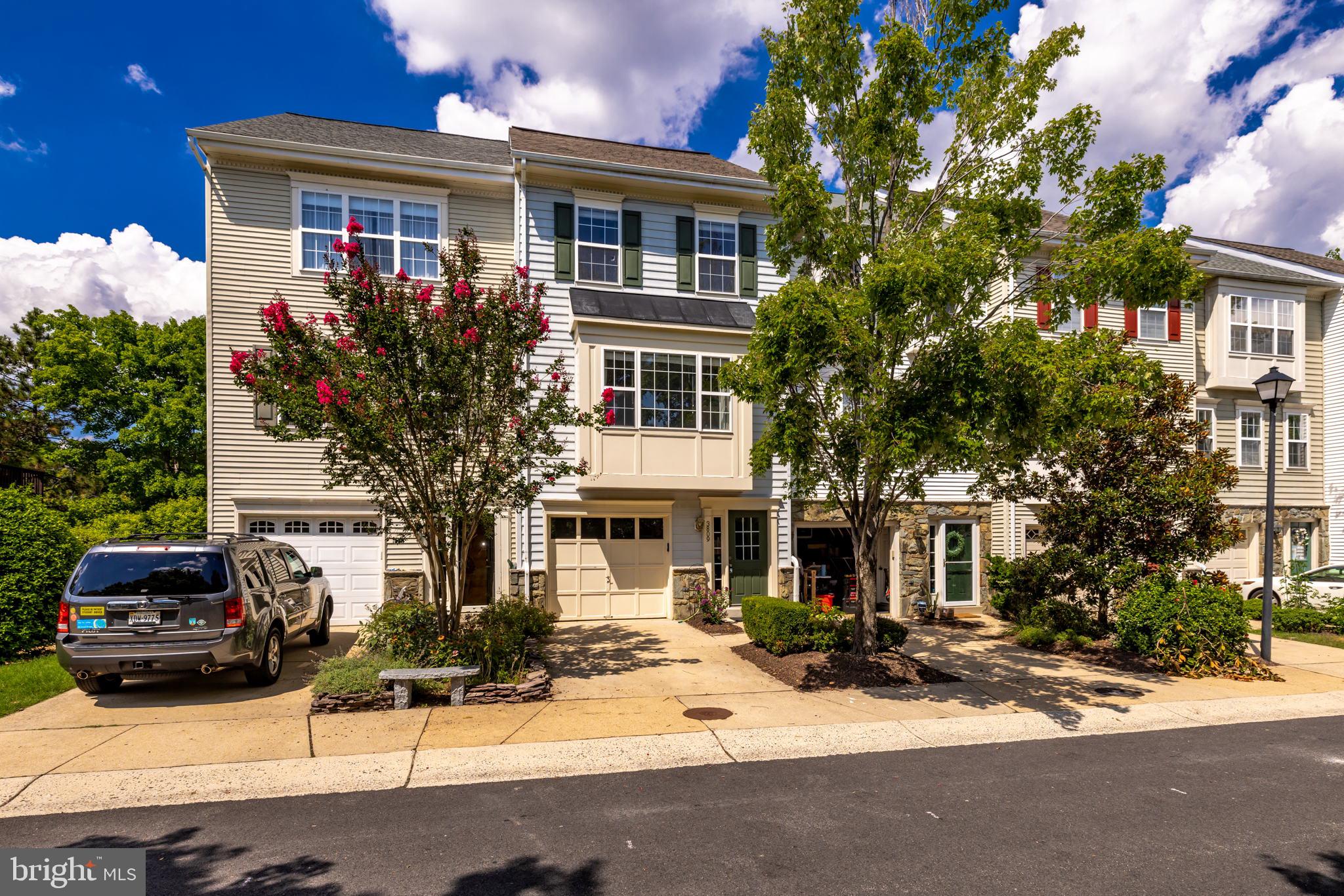 TOWNES AT CAMERON PARKE - Residential Lease
