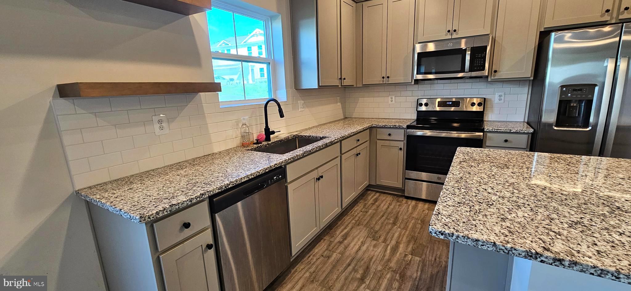 DILLON FARM - Residential Lease