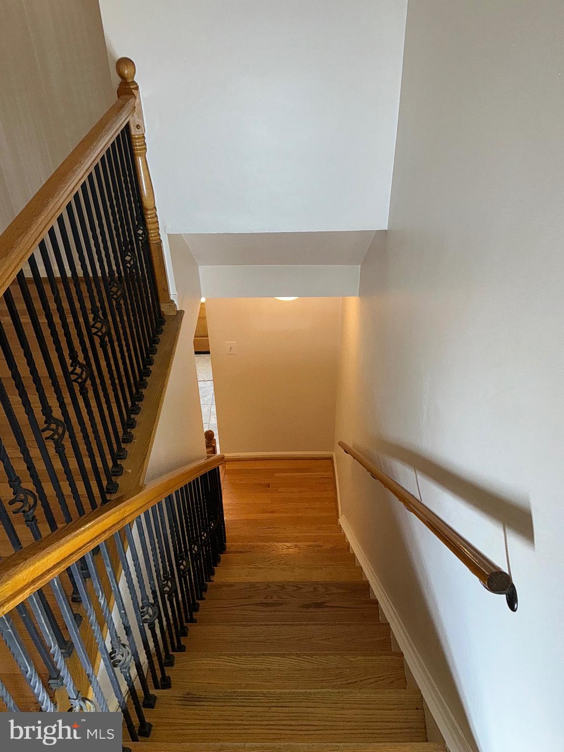 WILLOW COVE MANORS - Residential Lease