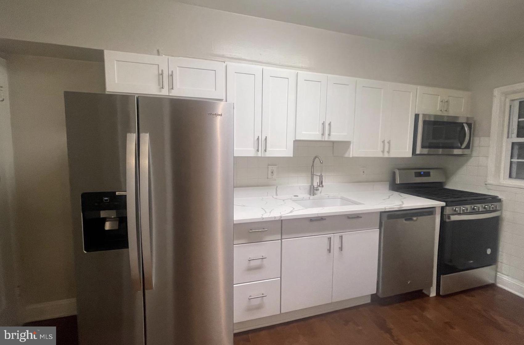 NORTHWOOD - Residential