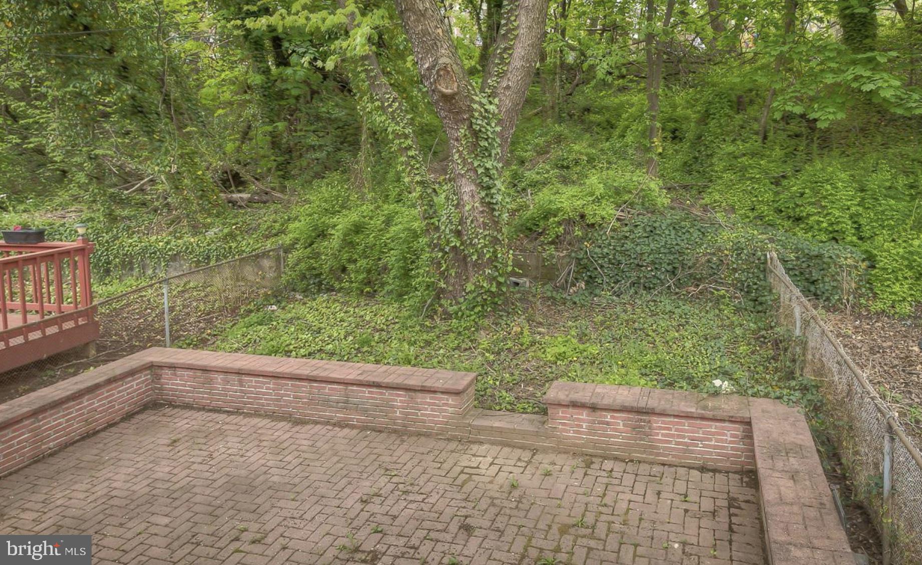 NORTHWOOD - Residential