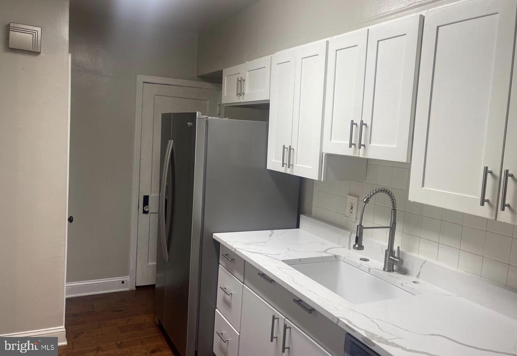 NORTHWOOD - Residential