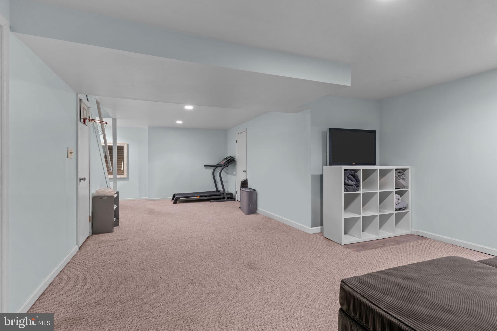 100 ACRE WOODS - Residential