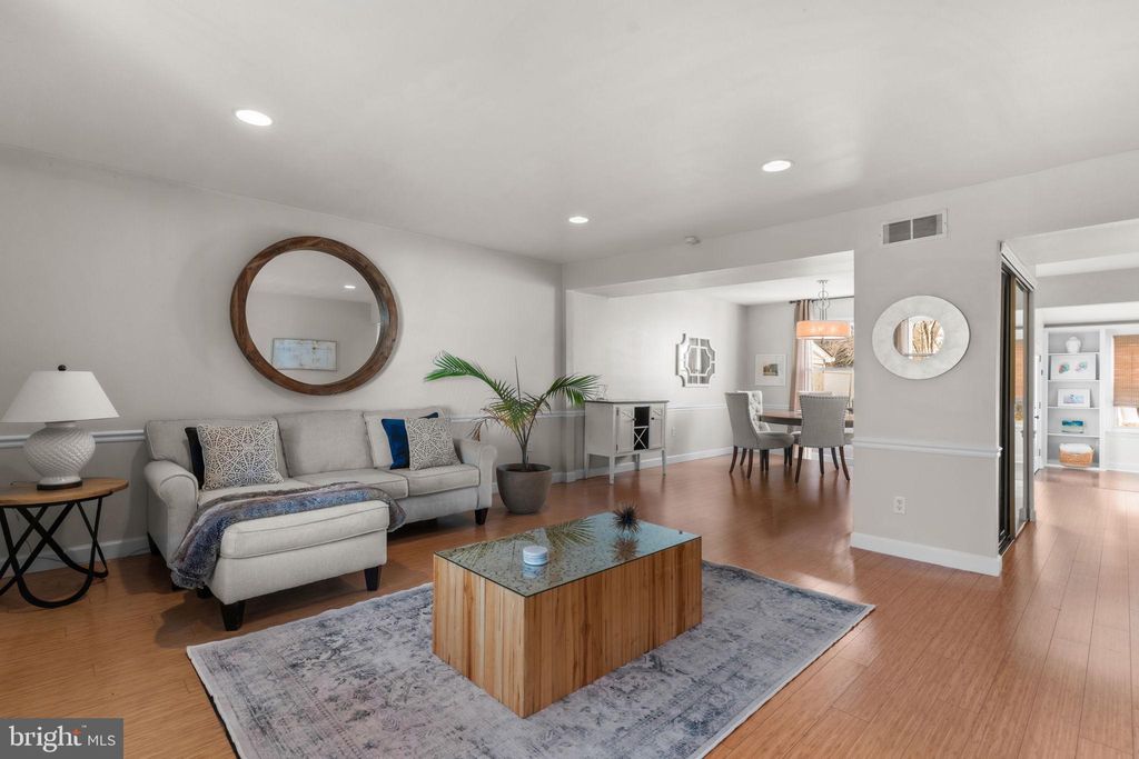 Photo of 105 S Timber Road, SOUTHAMPTON, PA 18966 (MLS # PABU2110908)