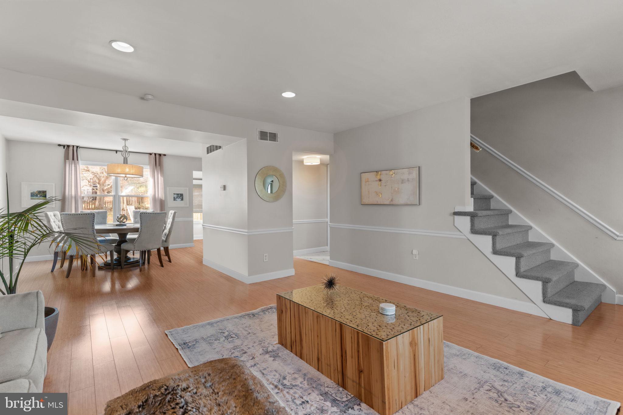 100 ACRE WOODS - Residential