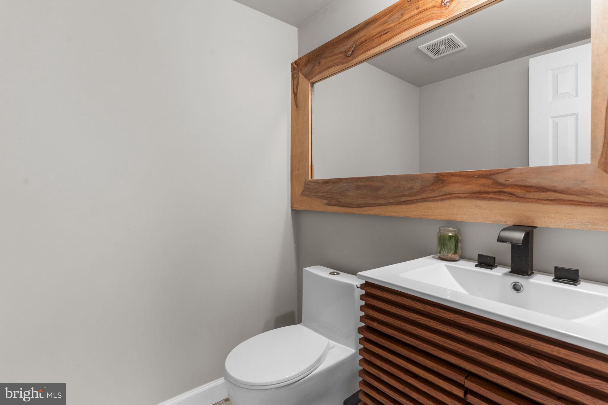 100 ACRE WOODS - Residential