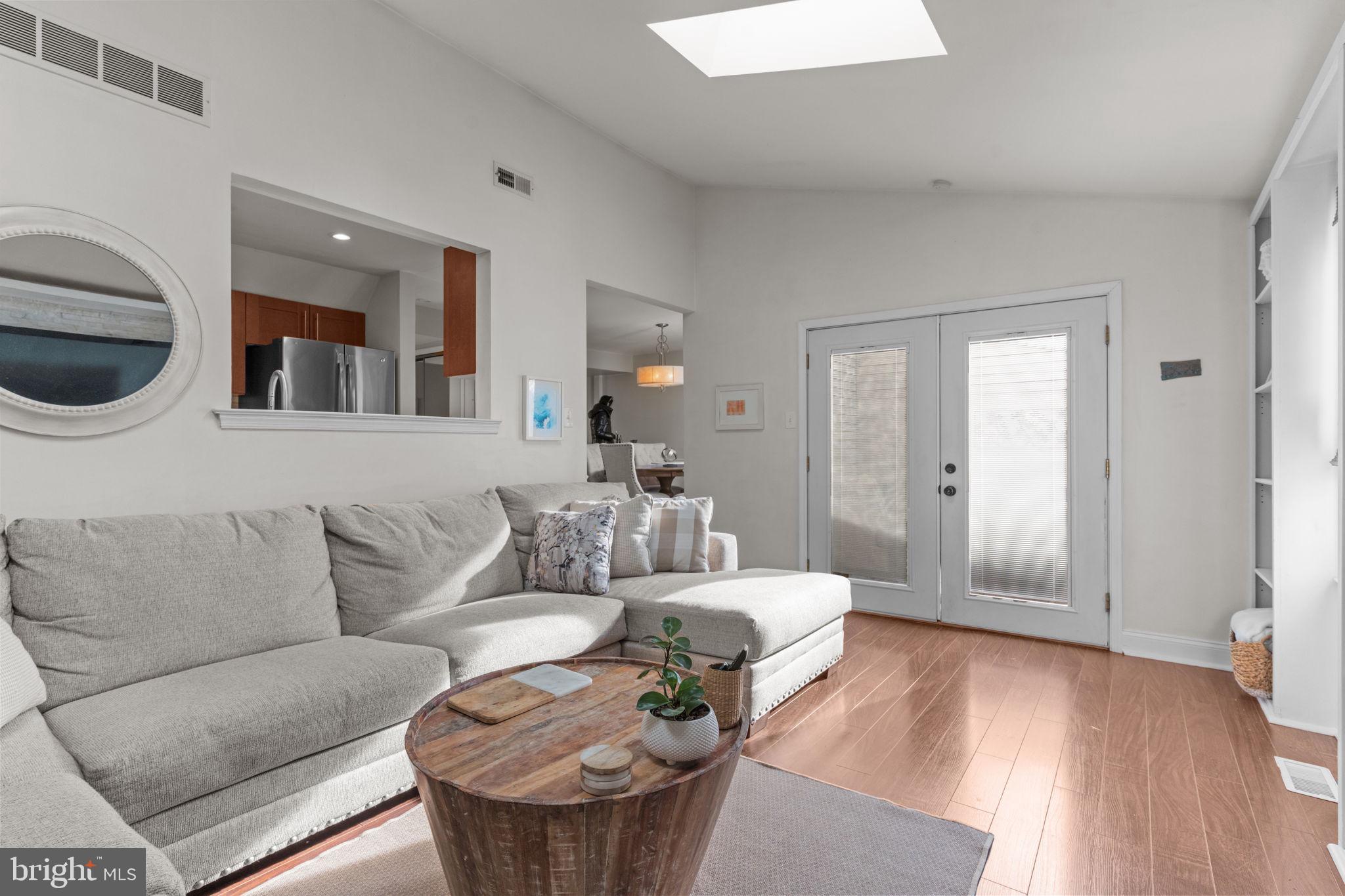 100 ACRE WOODS - Residential