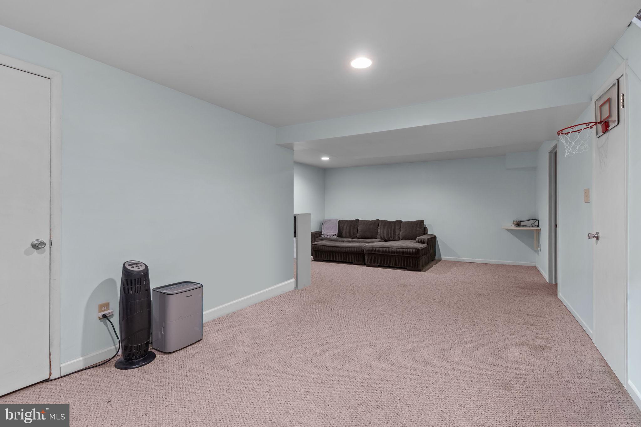 100 ACRE WOODS - Residential