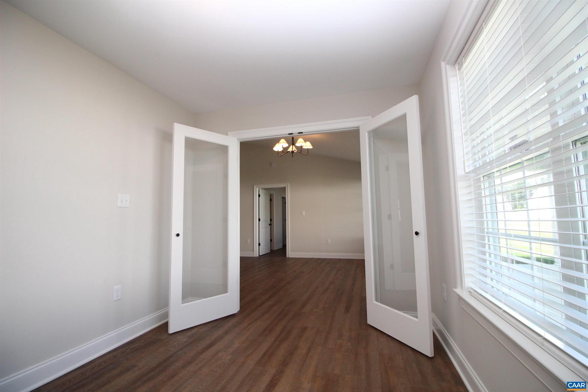 179 LANGLEY DR
