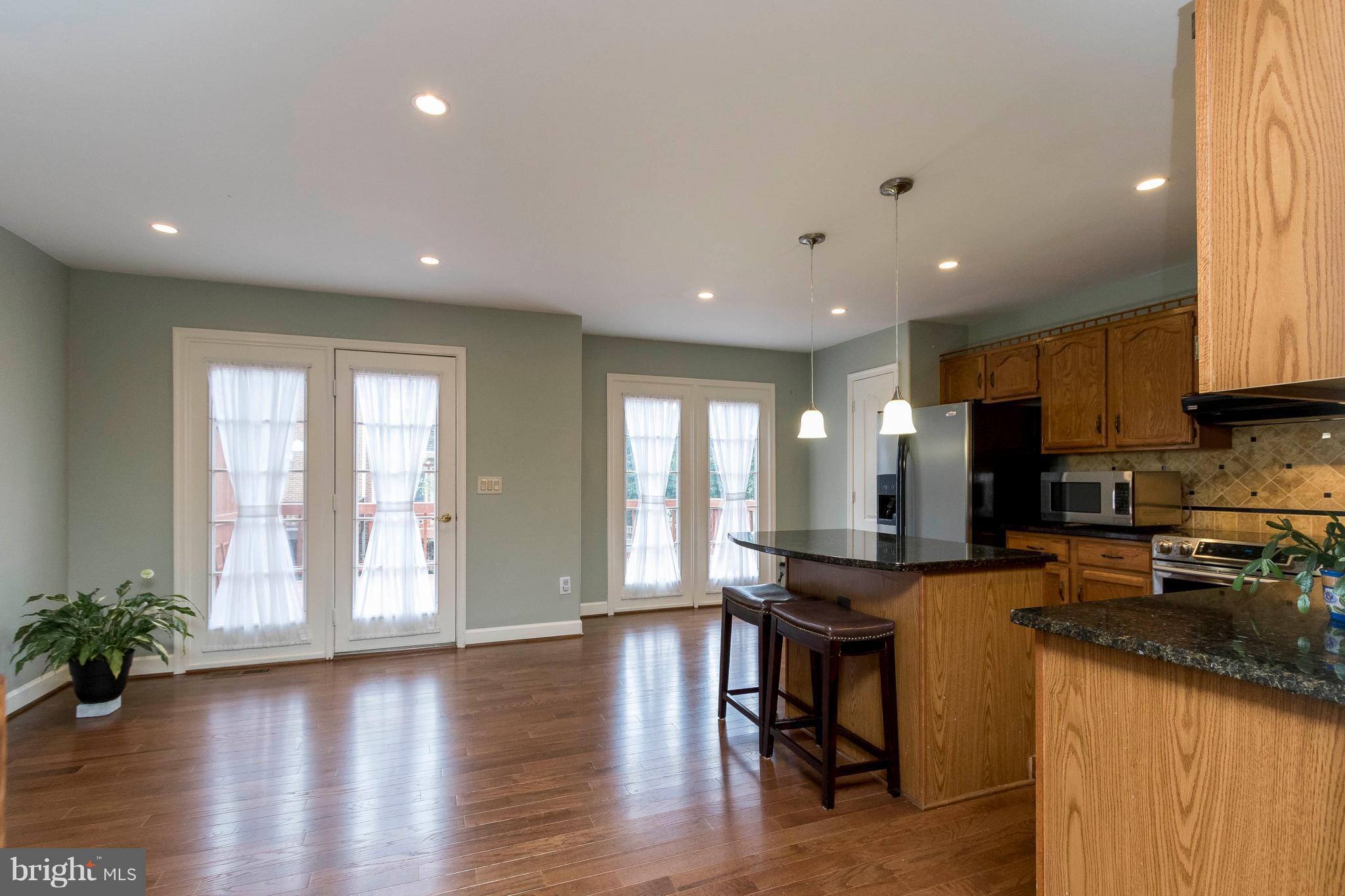 PENDERBROOK - Residential