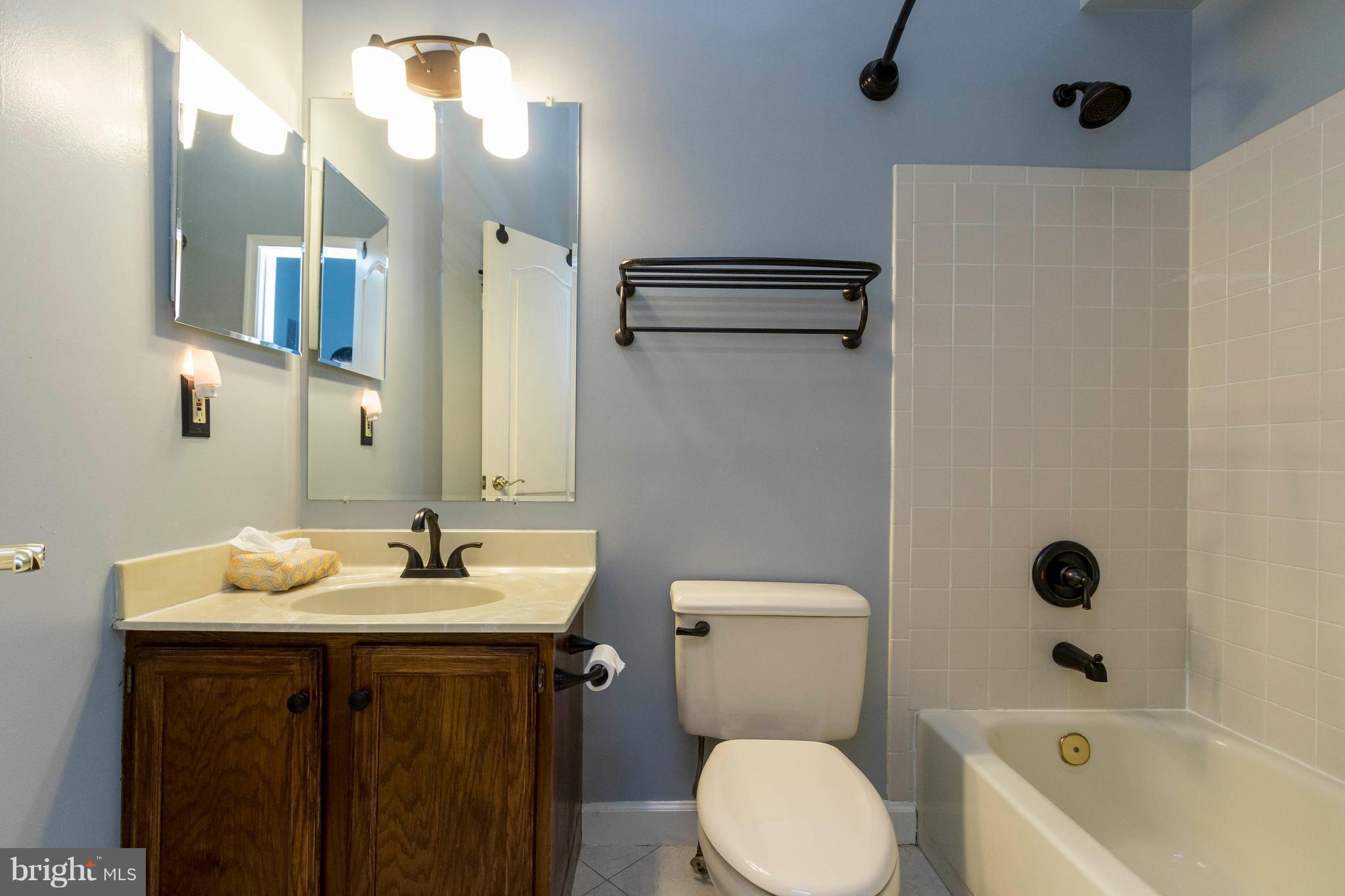 PENDERBROOK - Residential