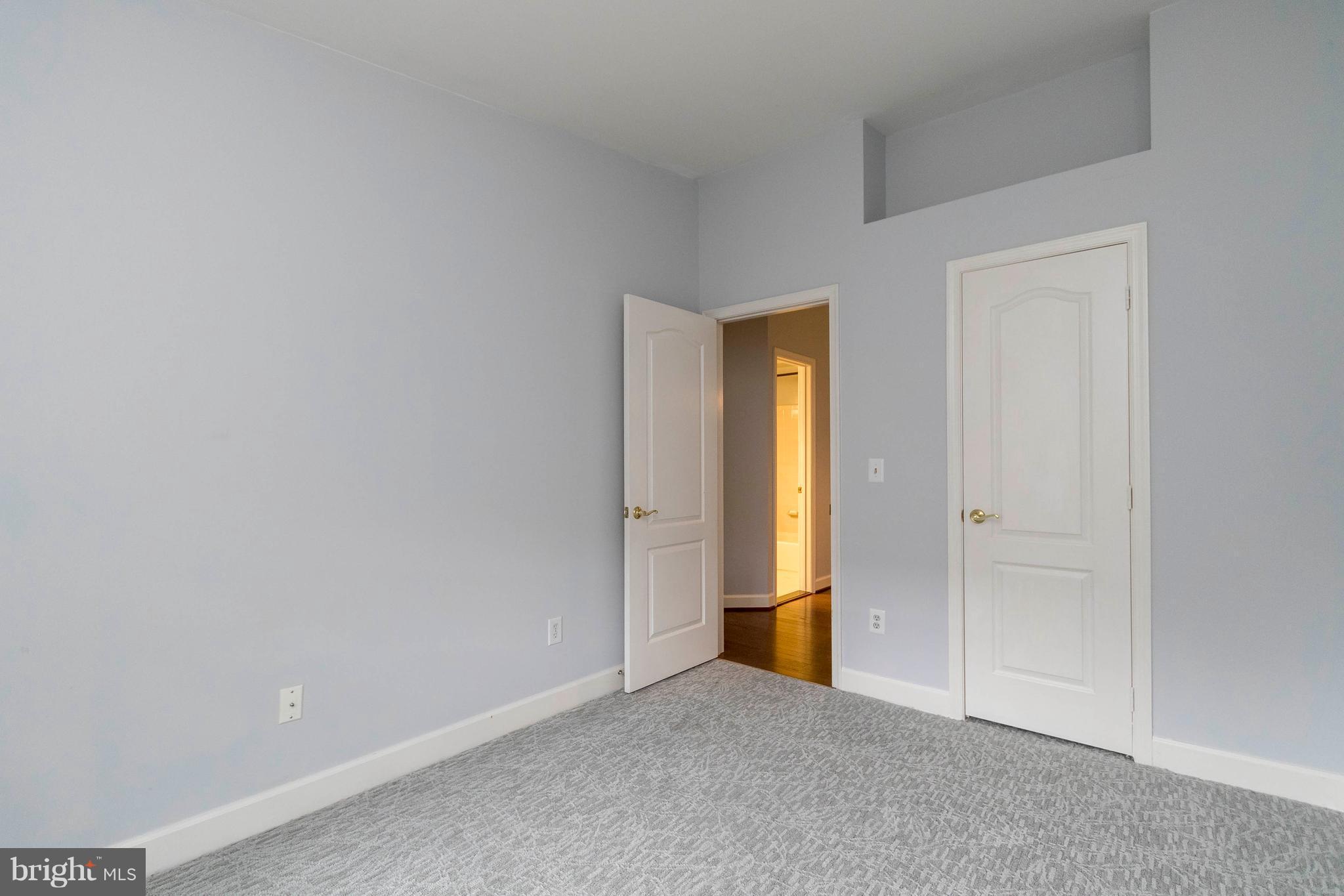 PENDERBROOK - Residential