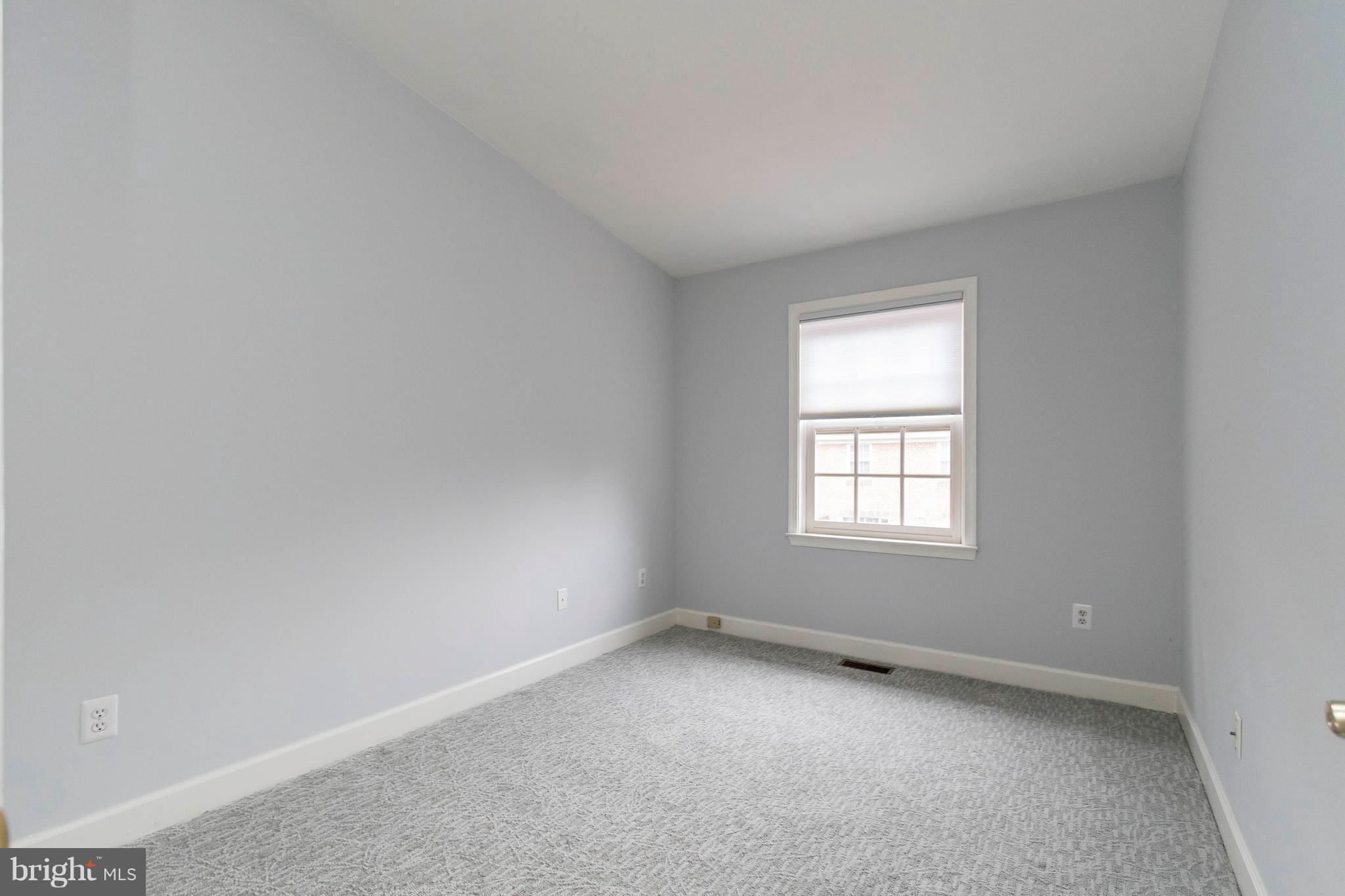 PENDERBROOK - Residential