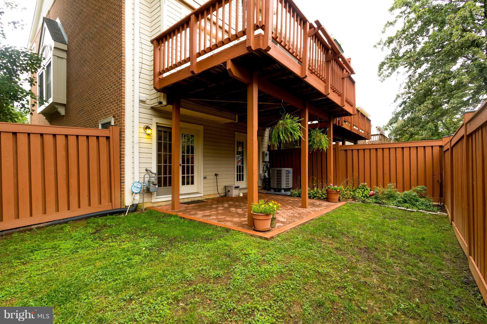 PENDERBROOK - Residential