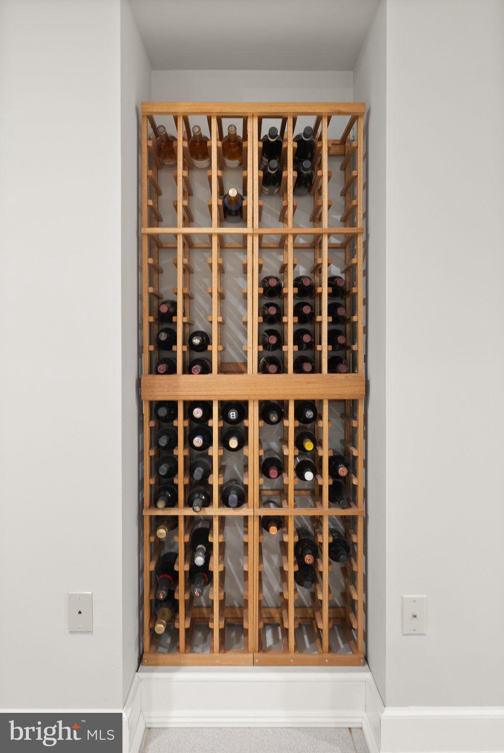 LYON VILLAGE - Residential