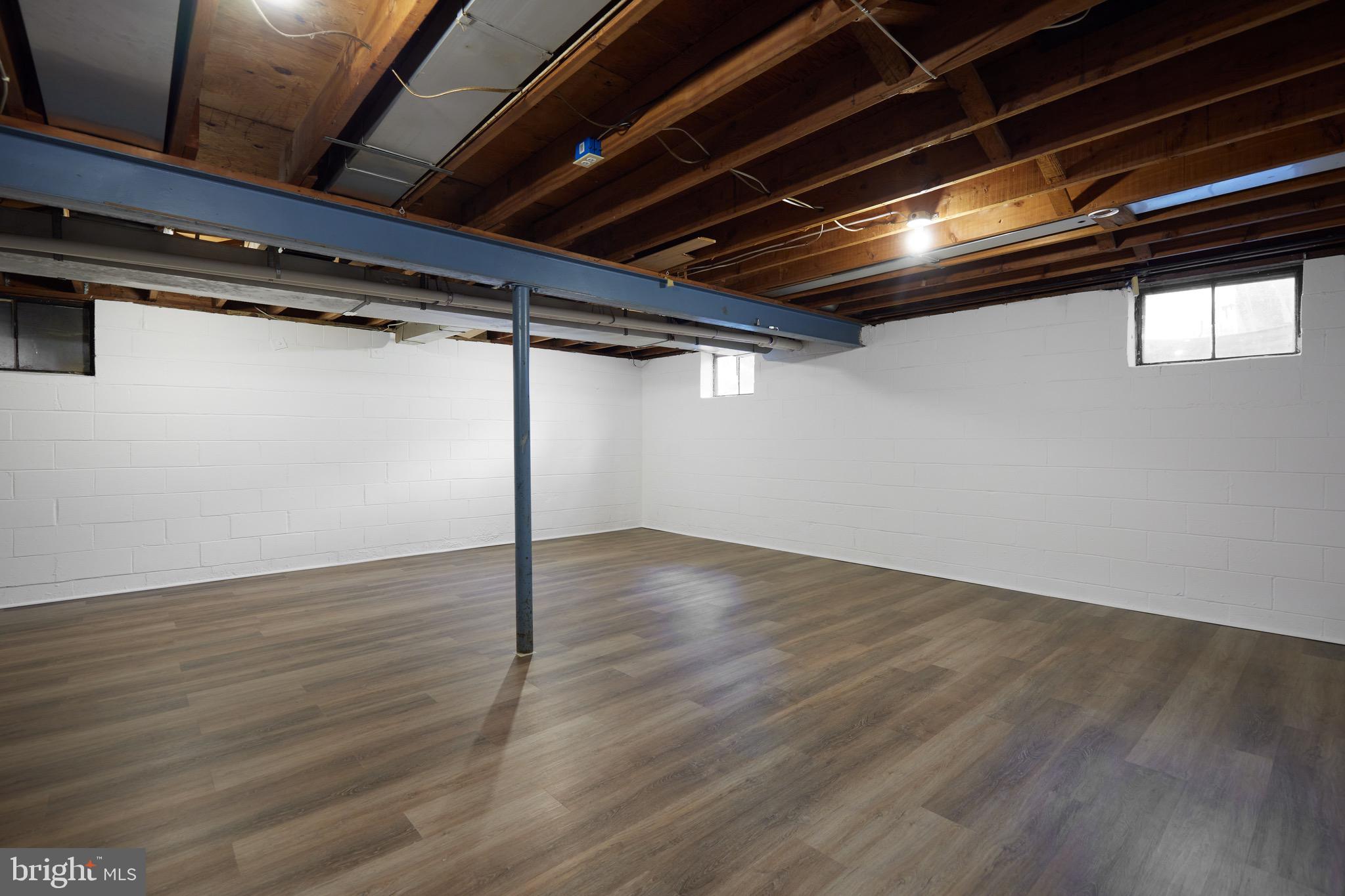 ASPEN HILL PARK - Residential