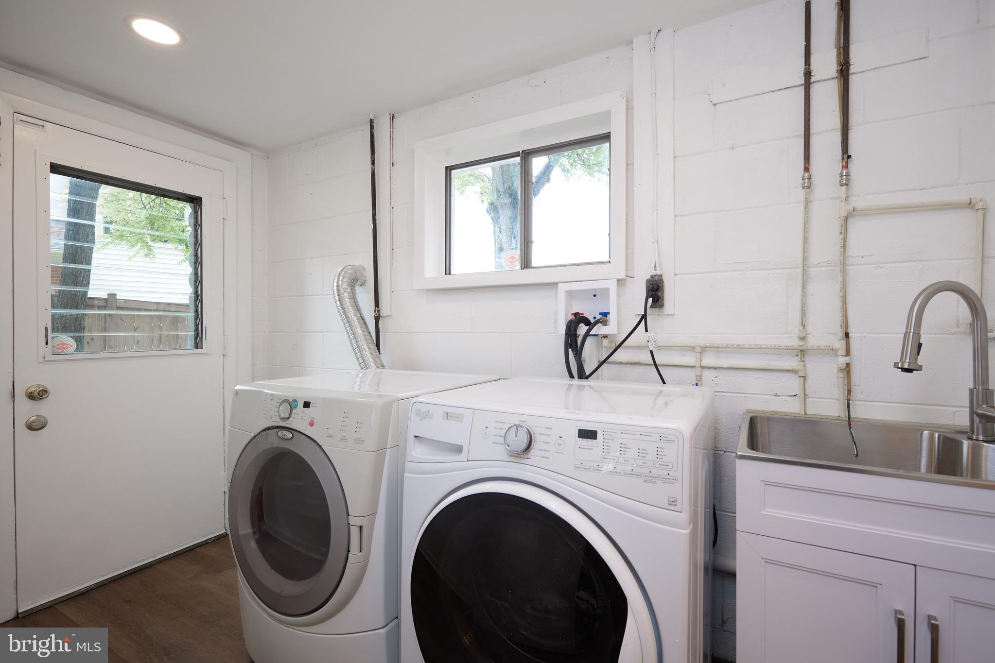 ASPEN HILL PARK - Residential