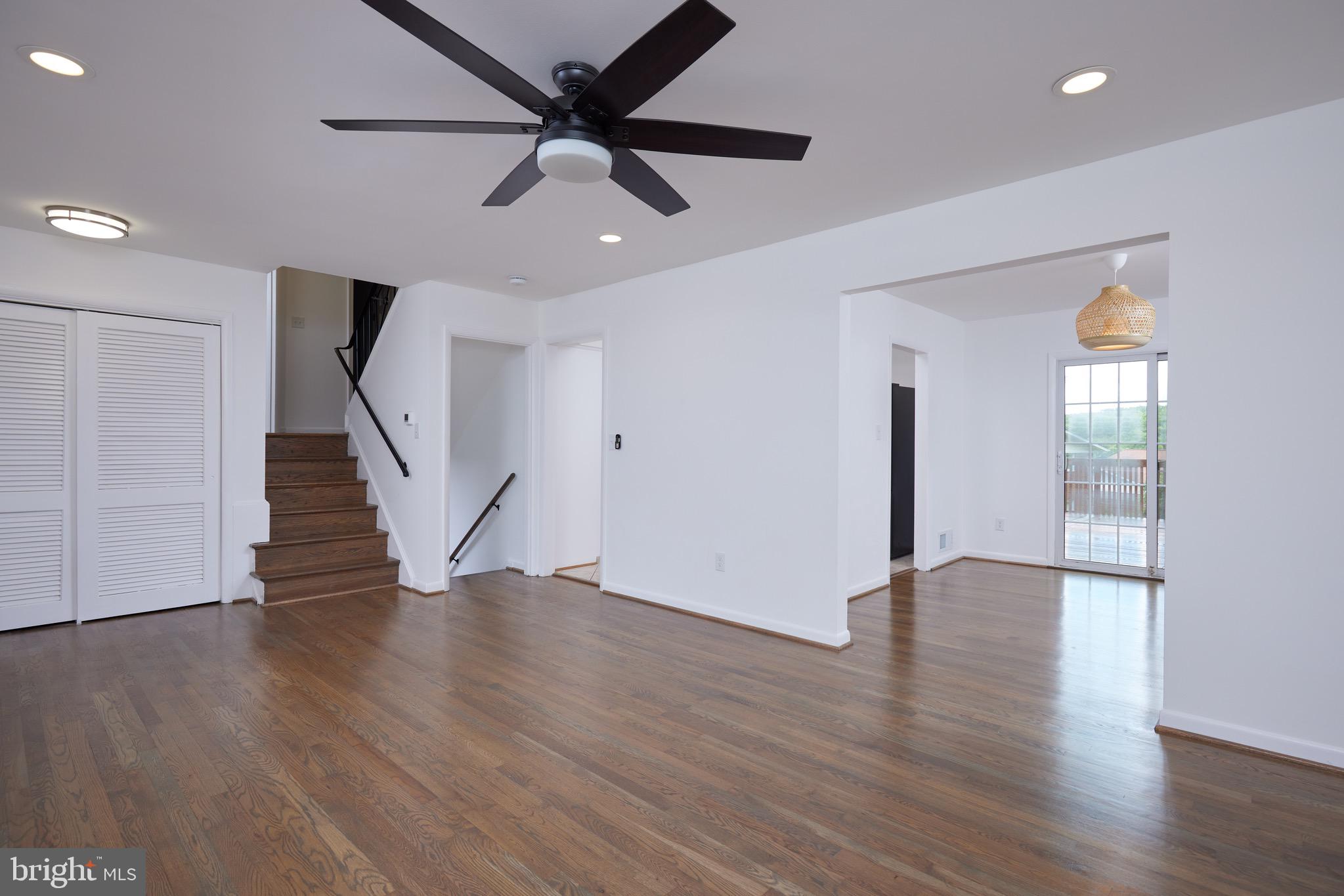 ASPEN HILL PARK - Residential