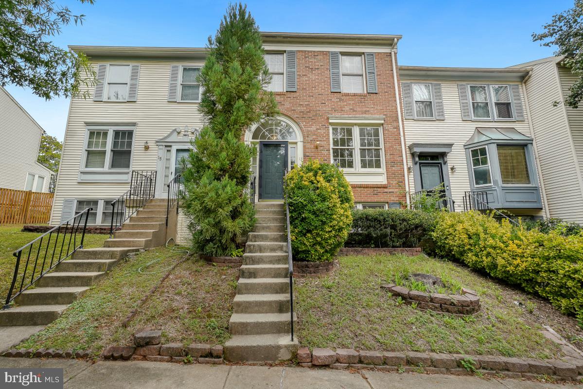 13 DRUMCASTLE COURT