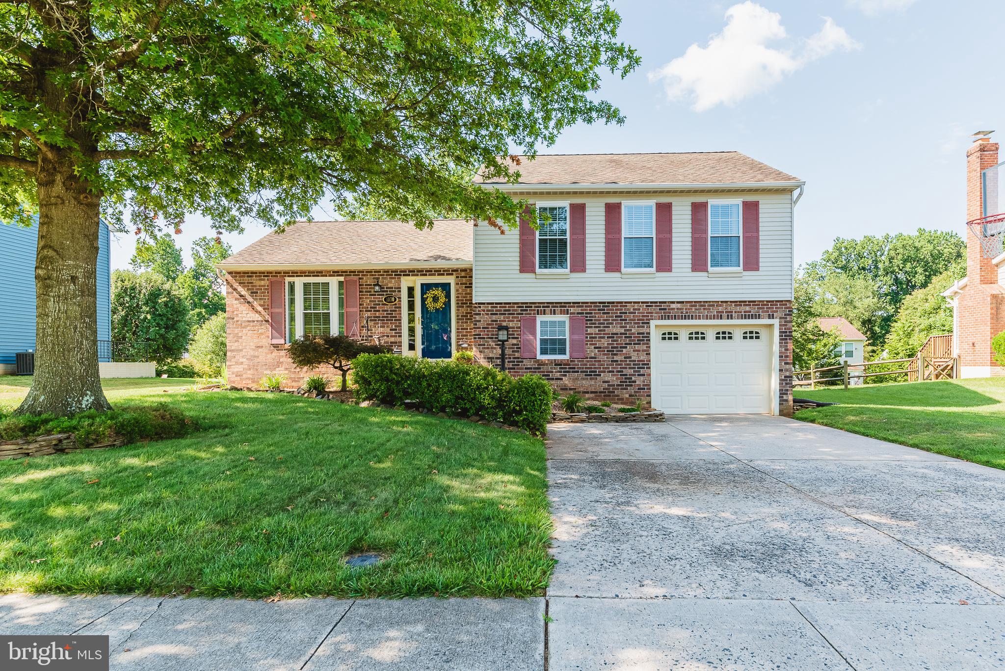 BRENTWOOD PARK - Residential