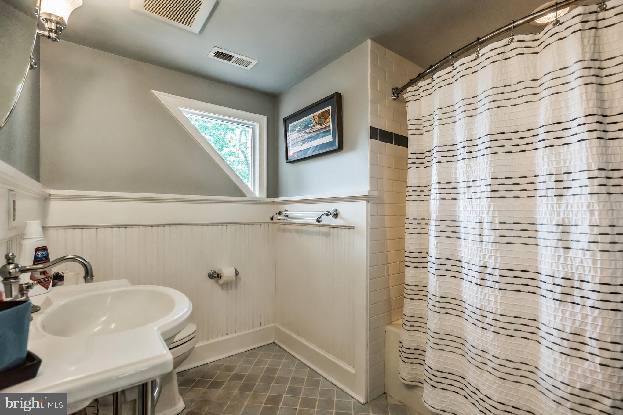 MARVA POINT - Residential