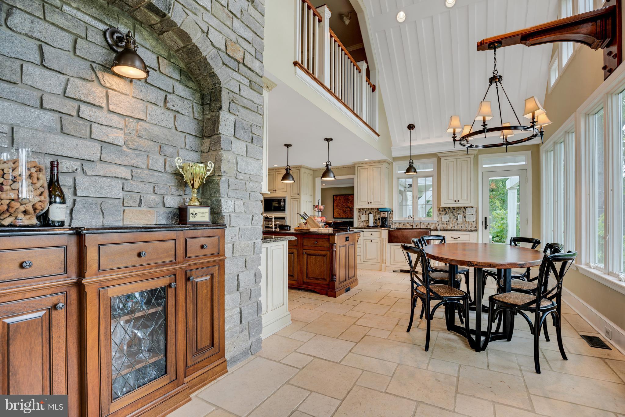 MARVA POINT - Residential