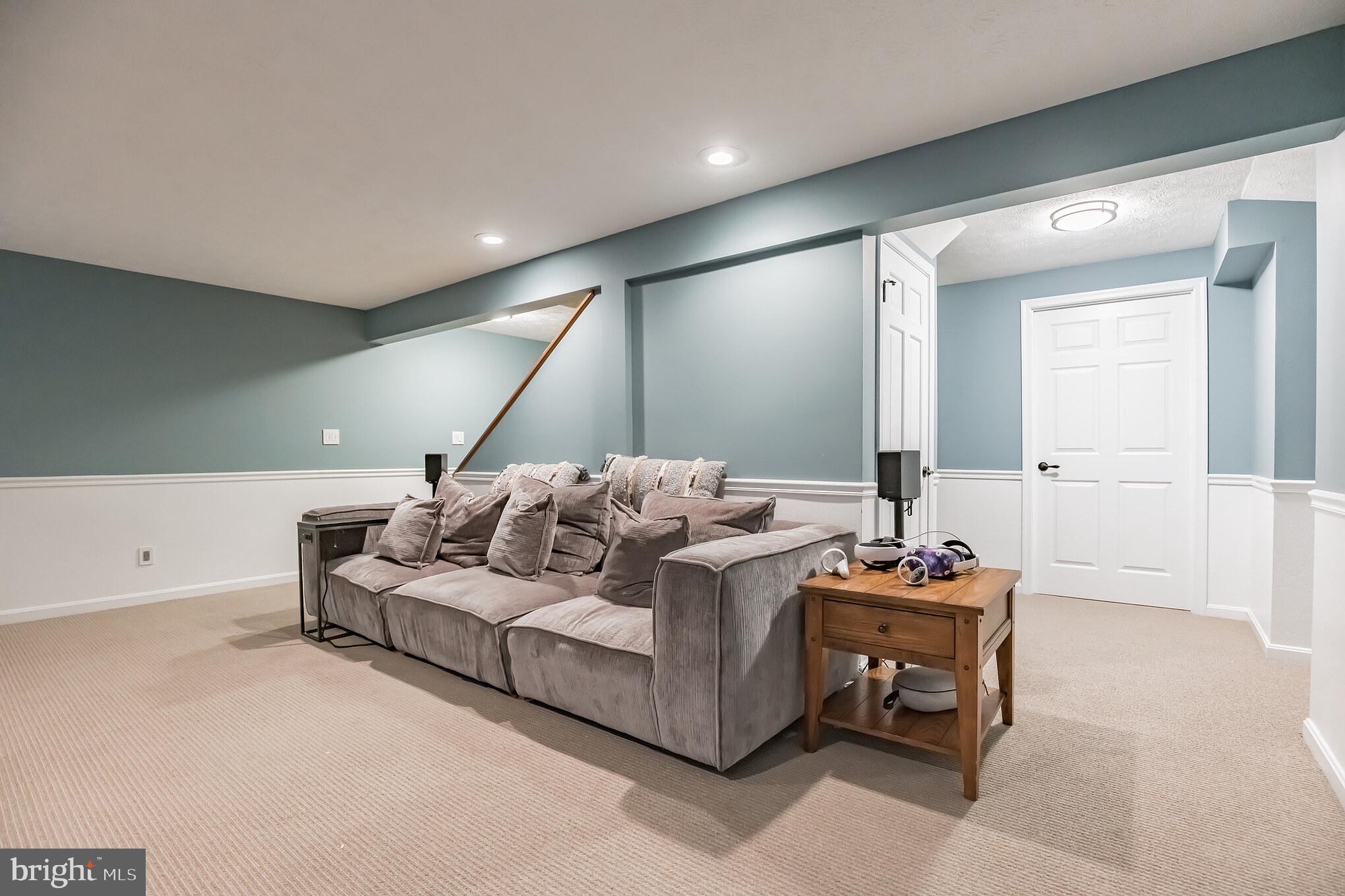 MARVA POINT - Residential