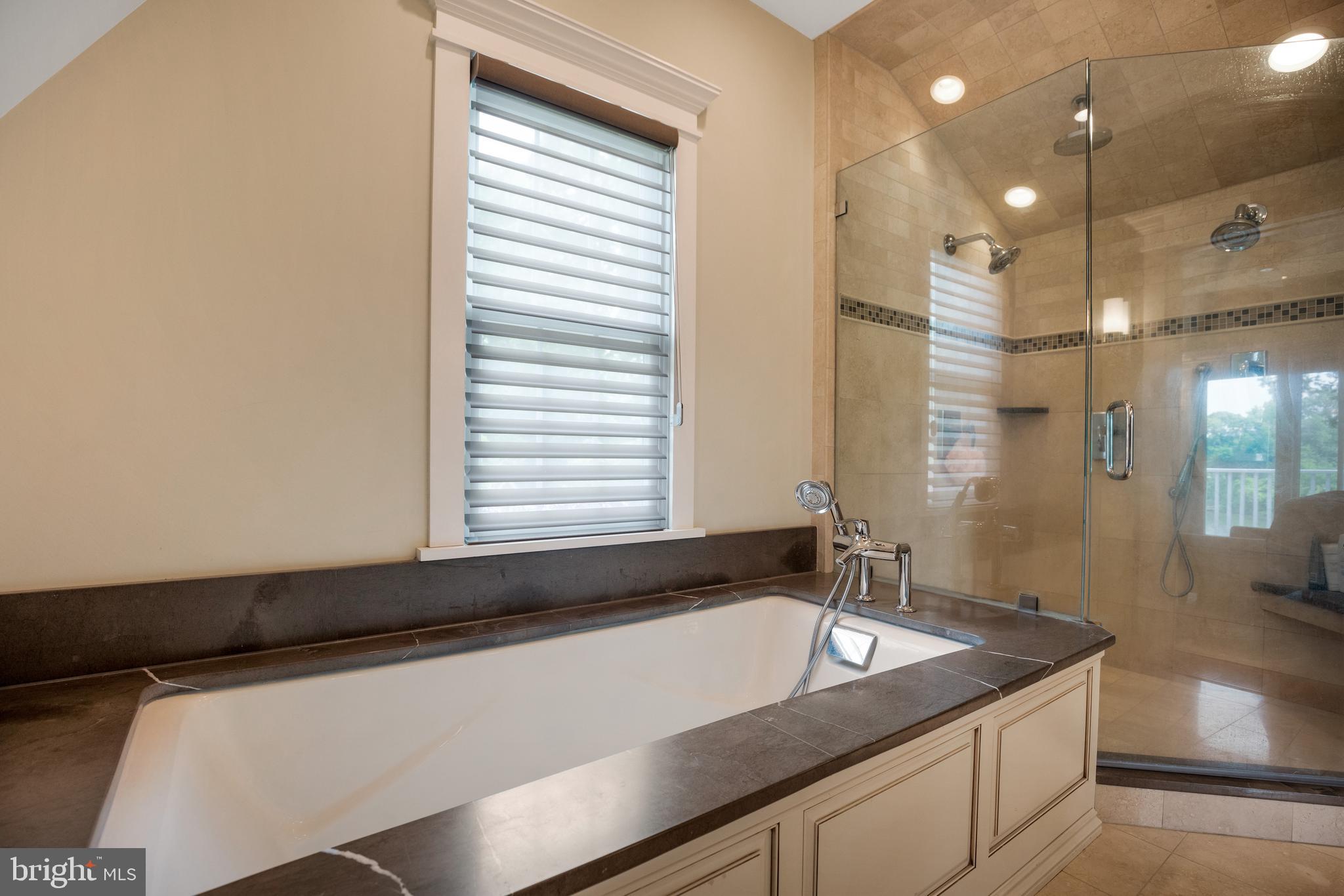 MARVA POINT - Residential