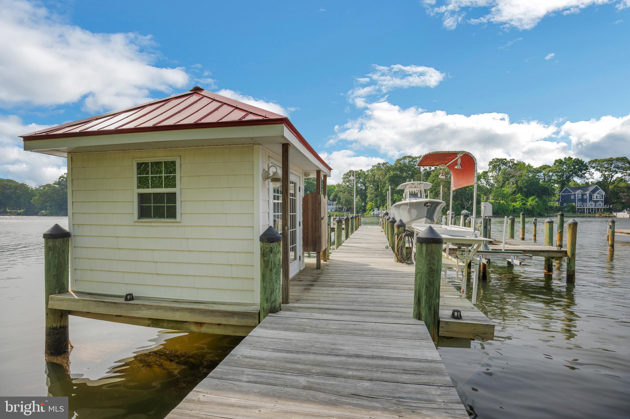 MARVA POINT - Residential