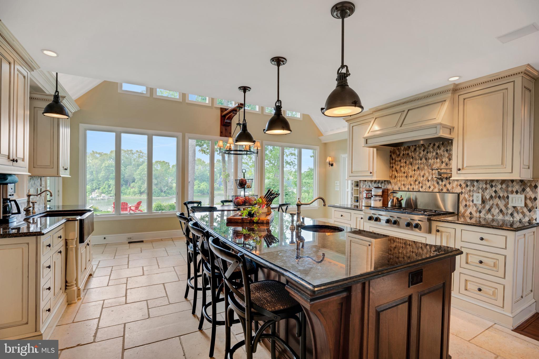 MARVA POINT - Residential