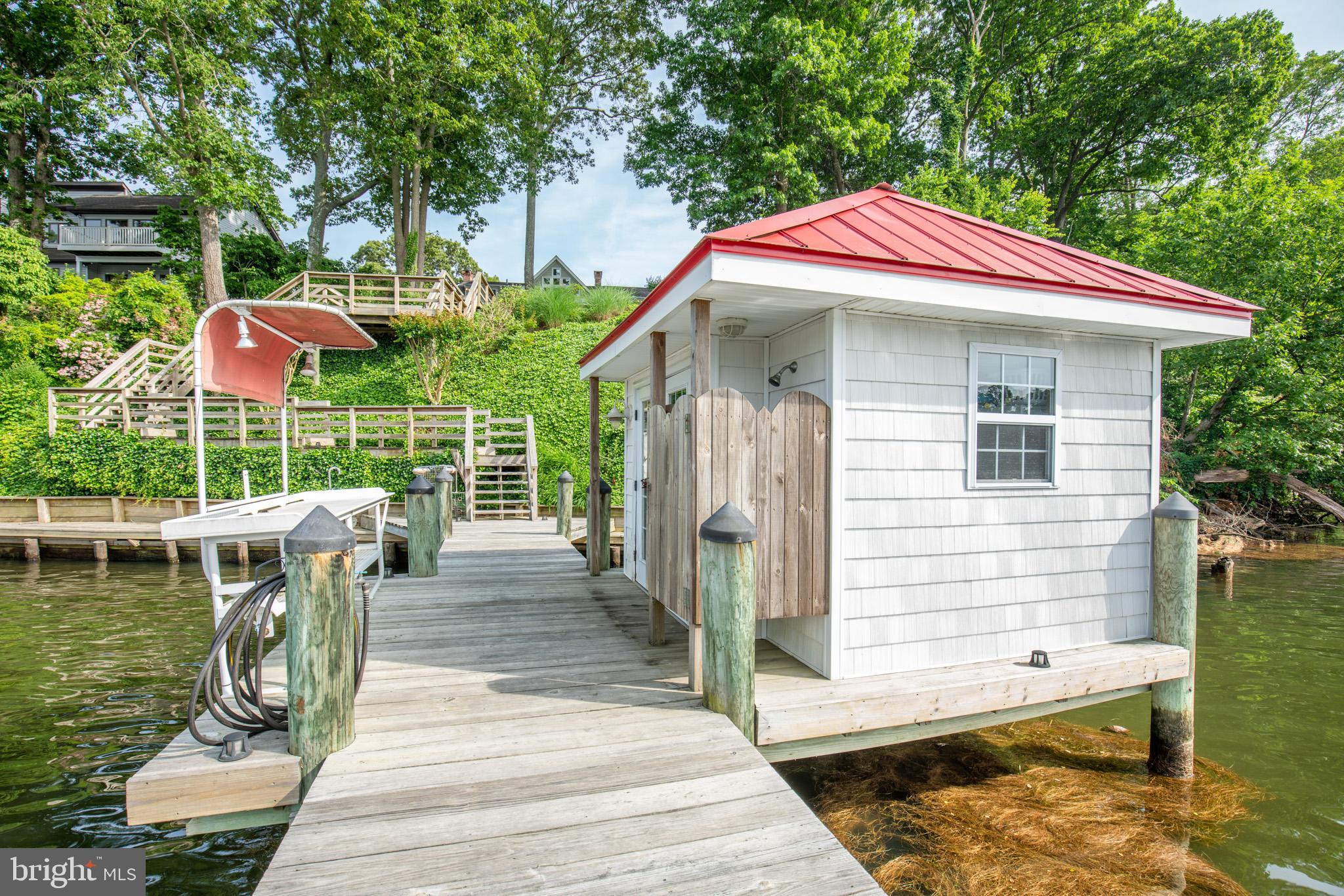 MARVA POINT - Residential