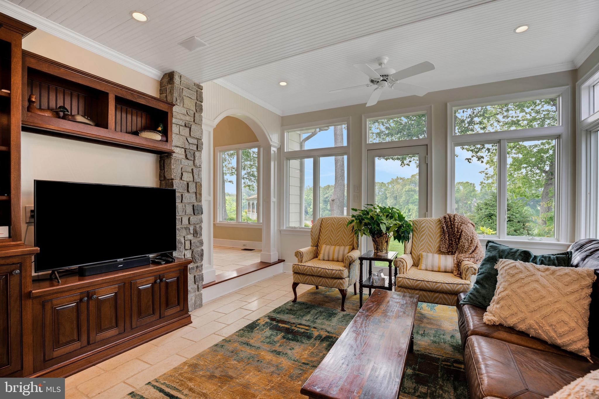 MARVA POINT - Residential