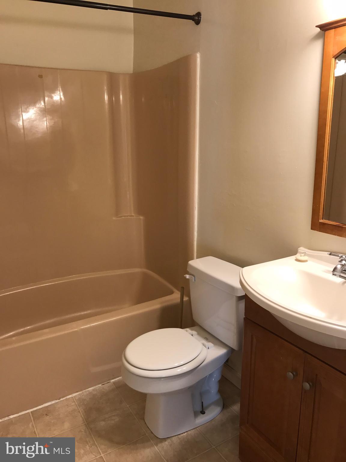 BRAGG HILL TOWNHOUSES - Residential Lease