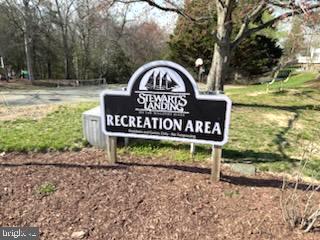 STEWARTS LANDING - Residential