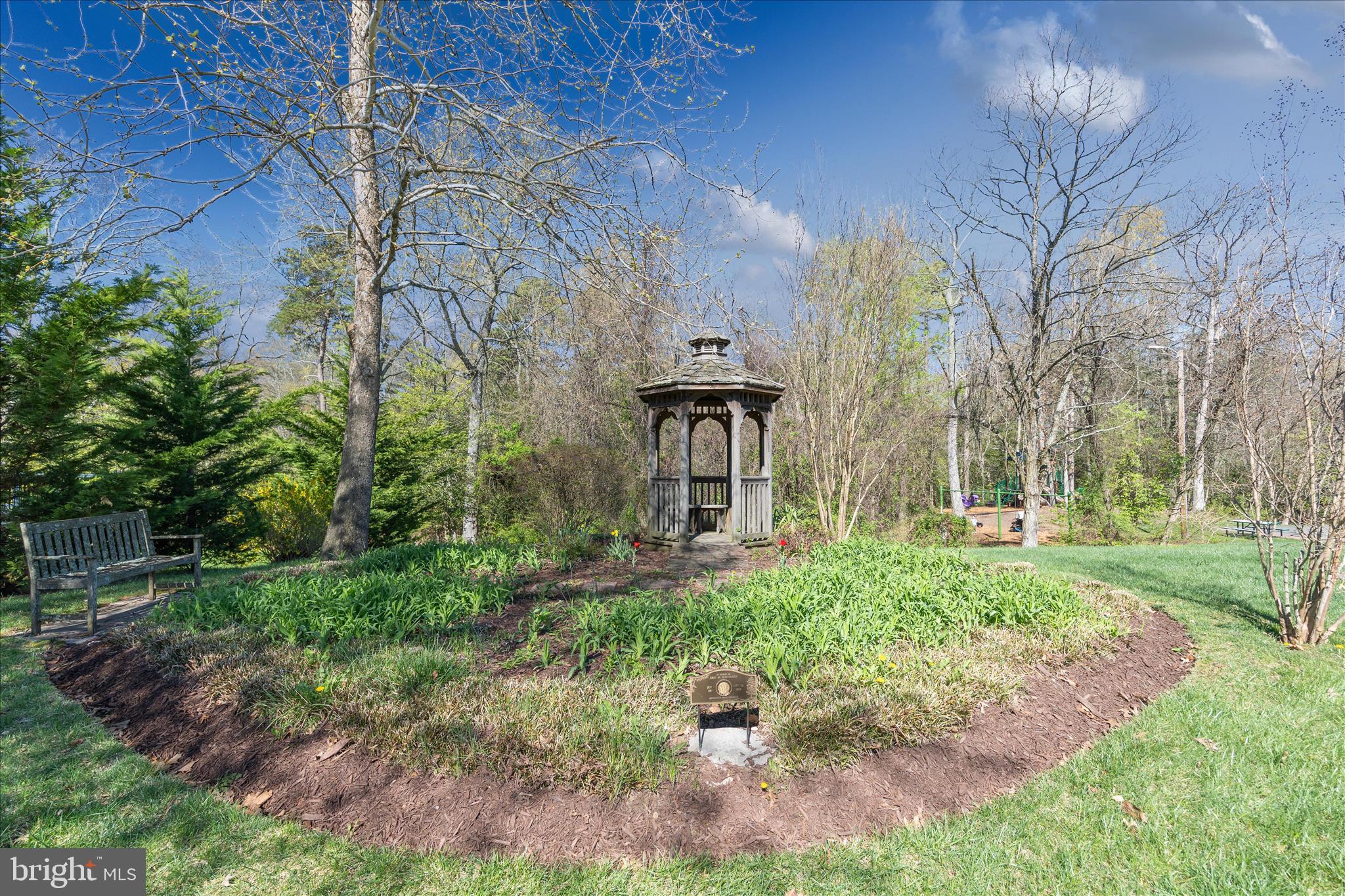 STEWARTS LANDING - Residential