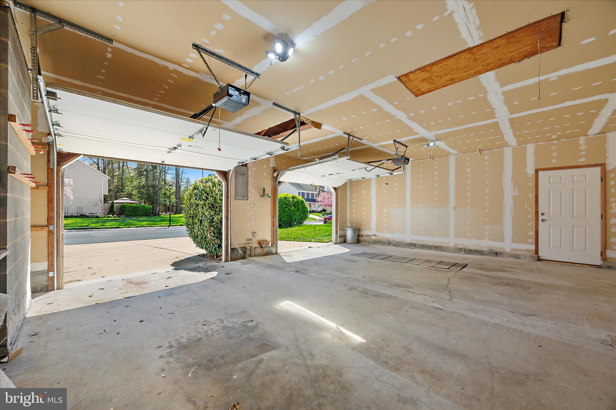 STEWARTS LANDING - Residential