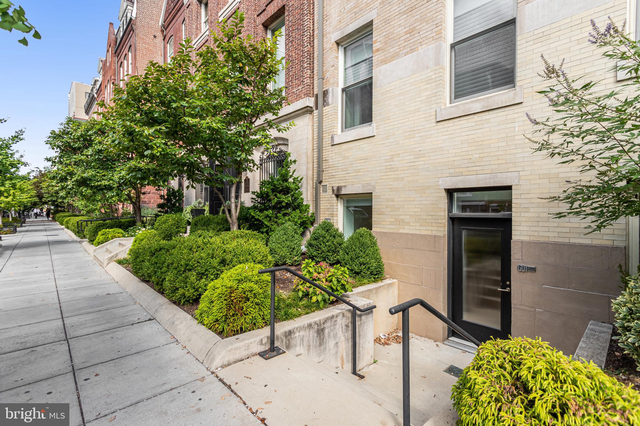1745 N STREET NW G01