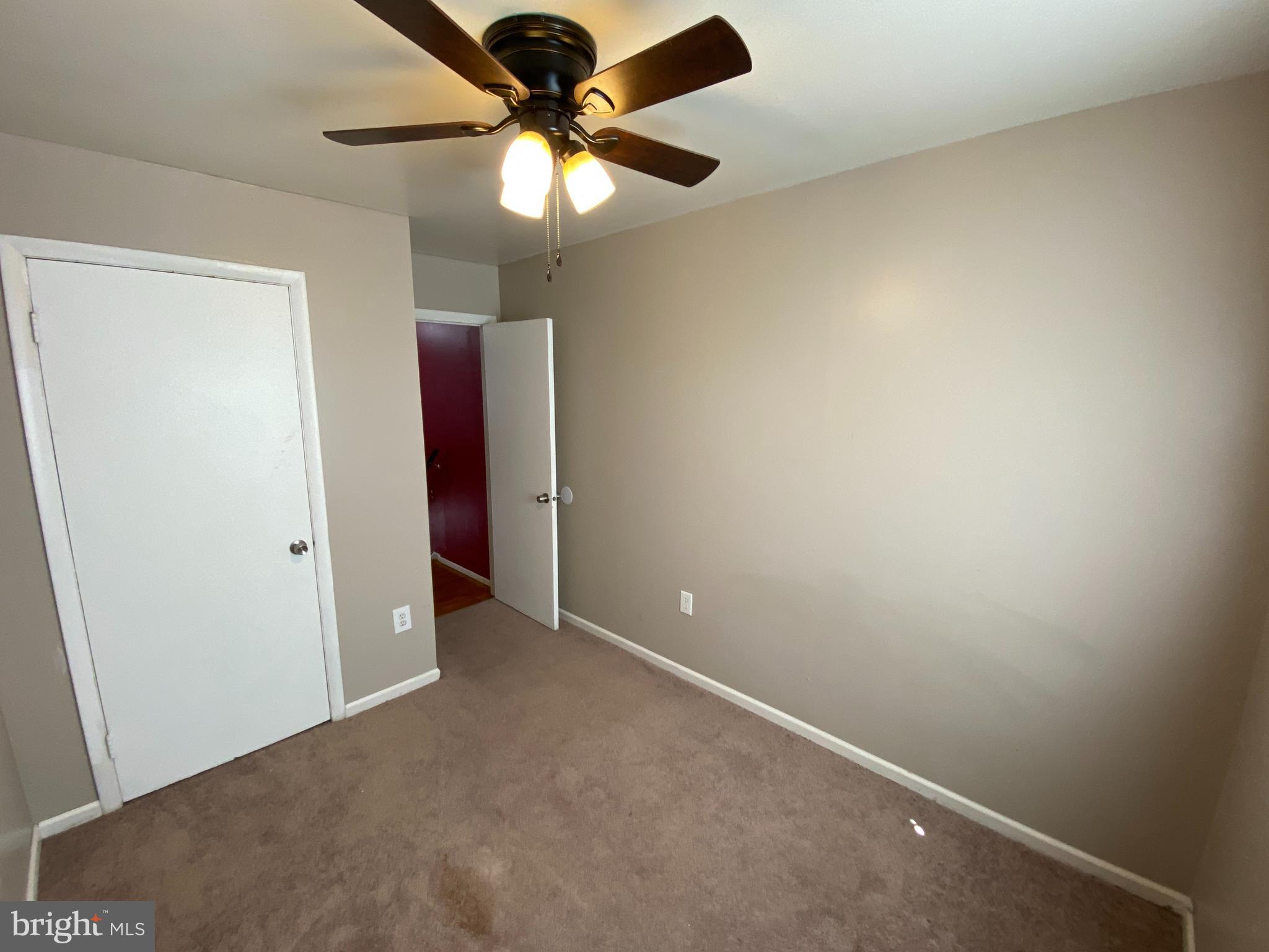 DALE CITY - Residential Lease