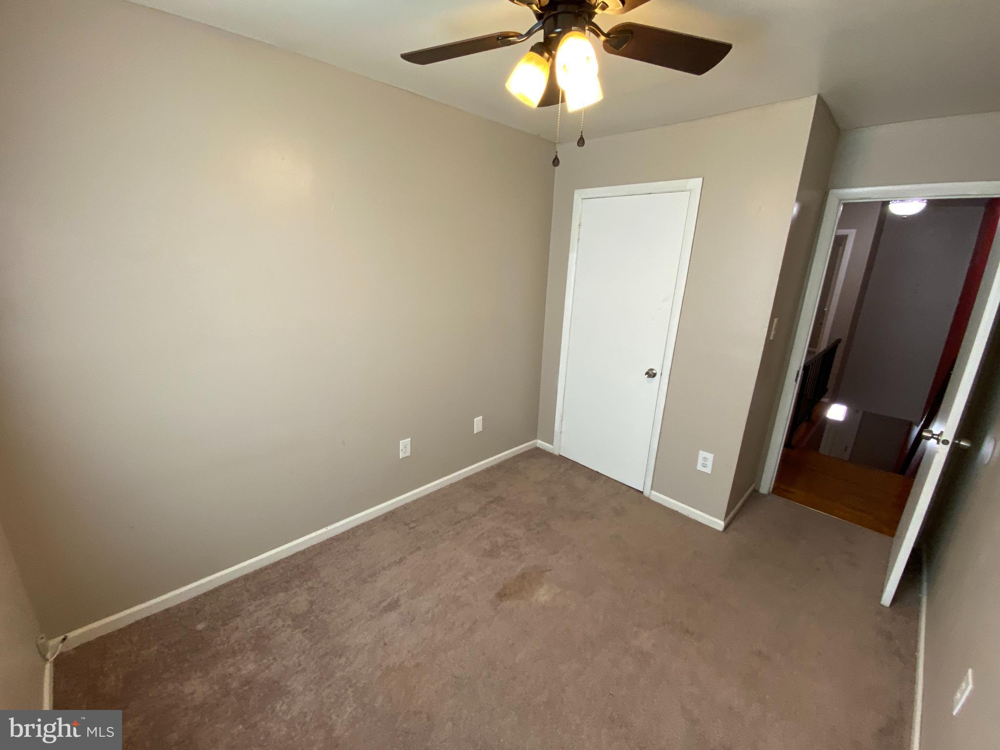 DALE CITY - Residential Lease