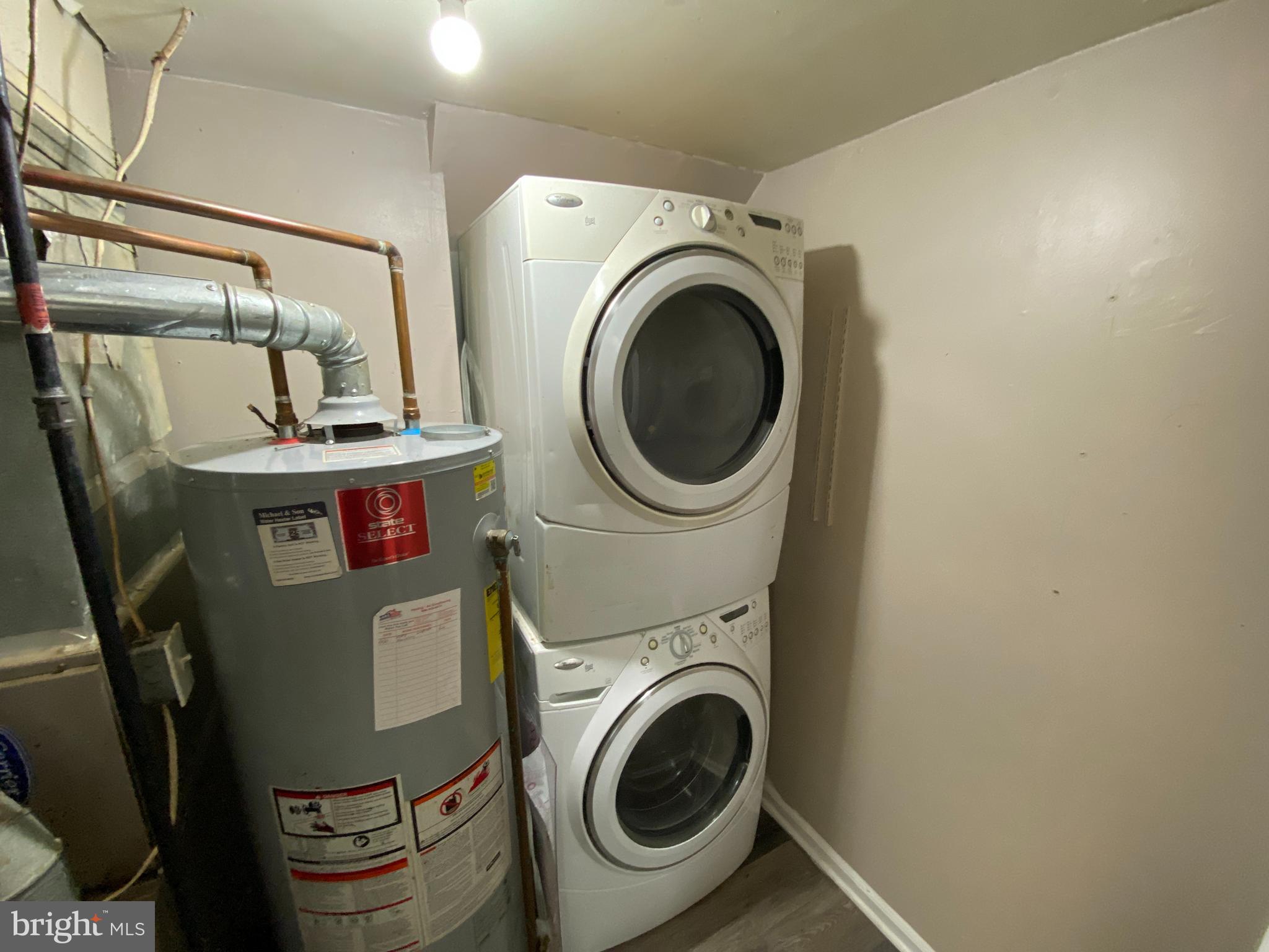 DALE CITY - Residential Lease