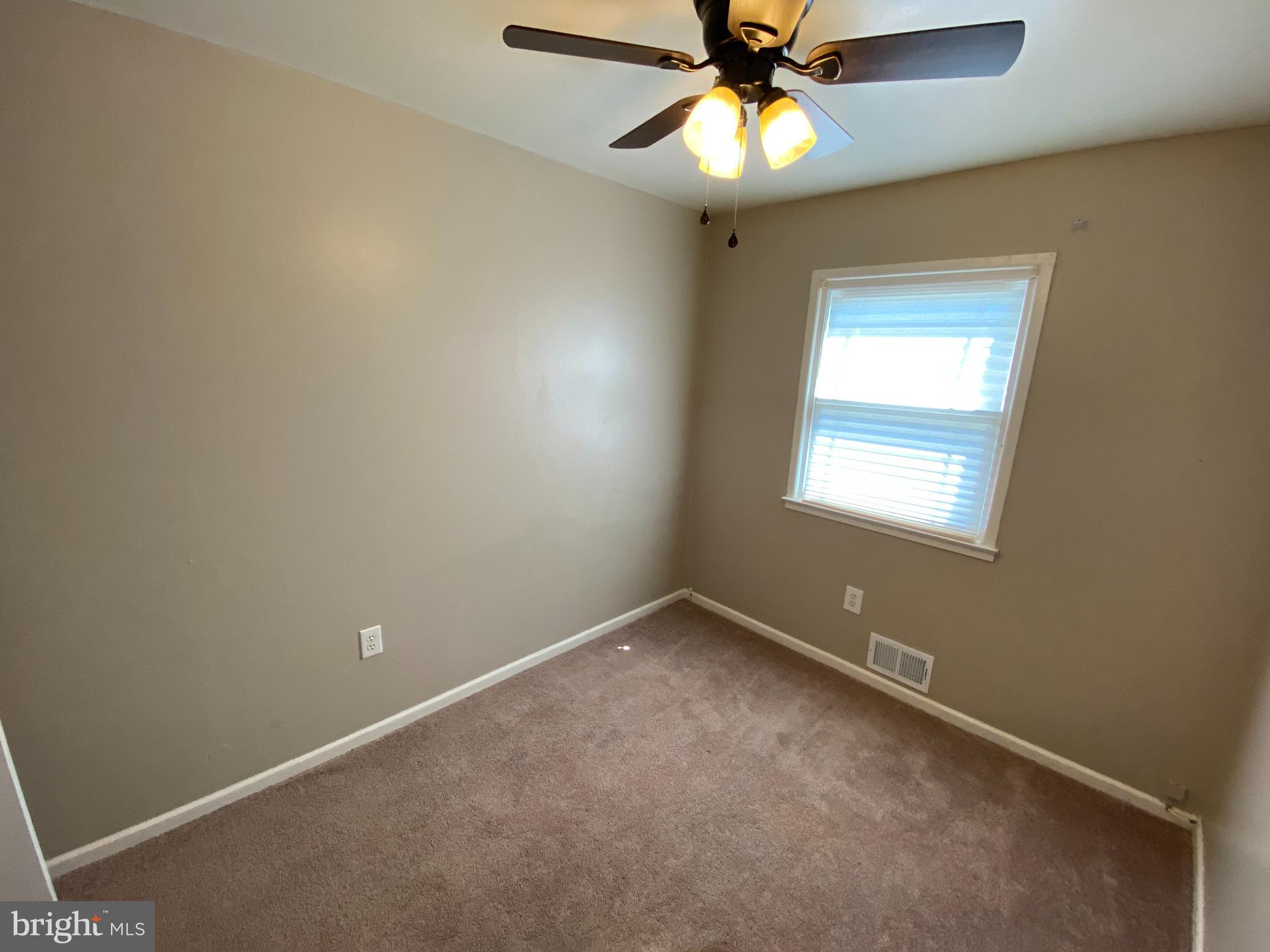 DALE CITY - Residential Lease