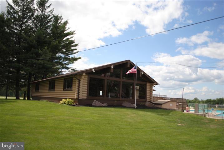2460 PAWNEE TRL