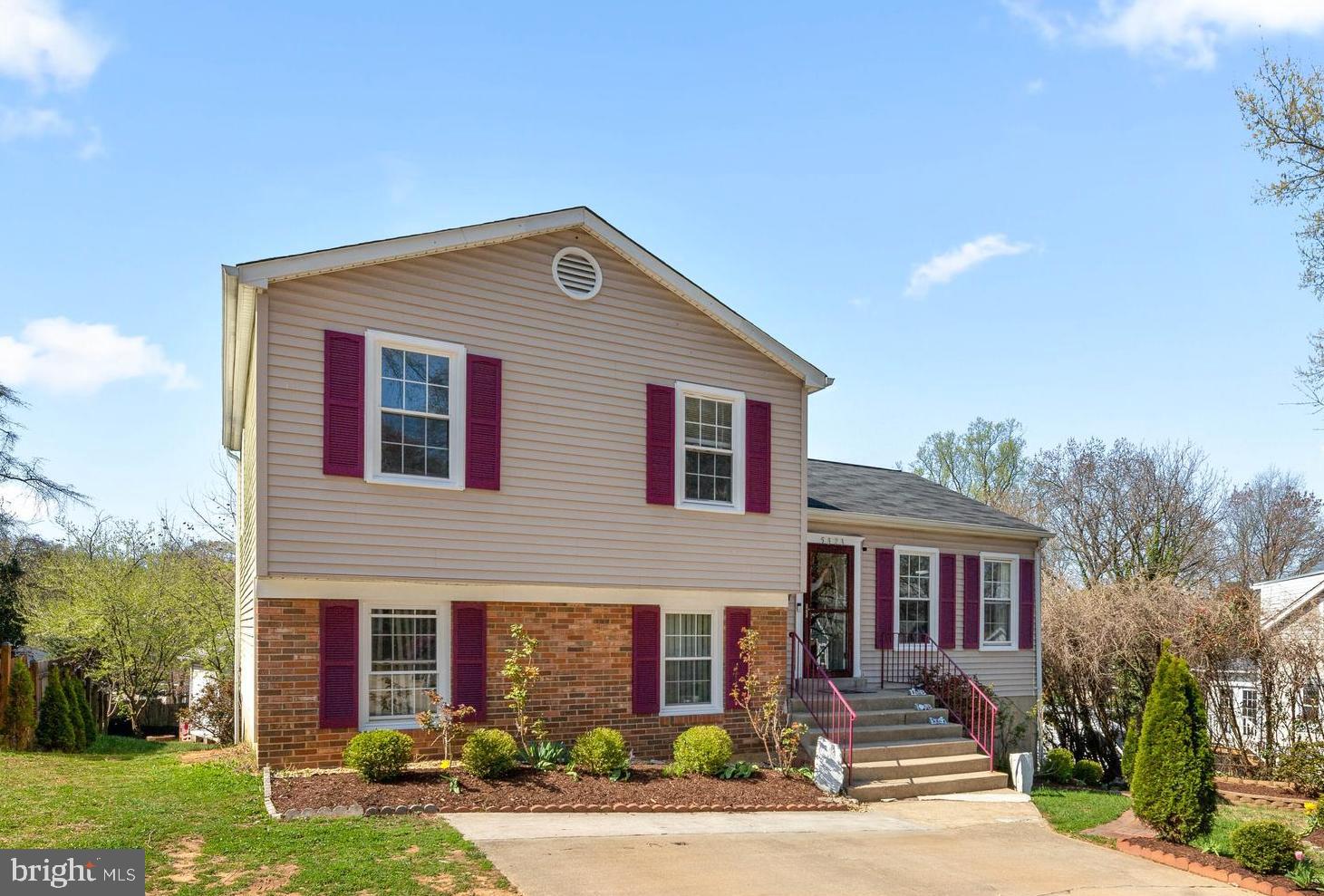 ROGERS HEIGHTS - Residential