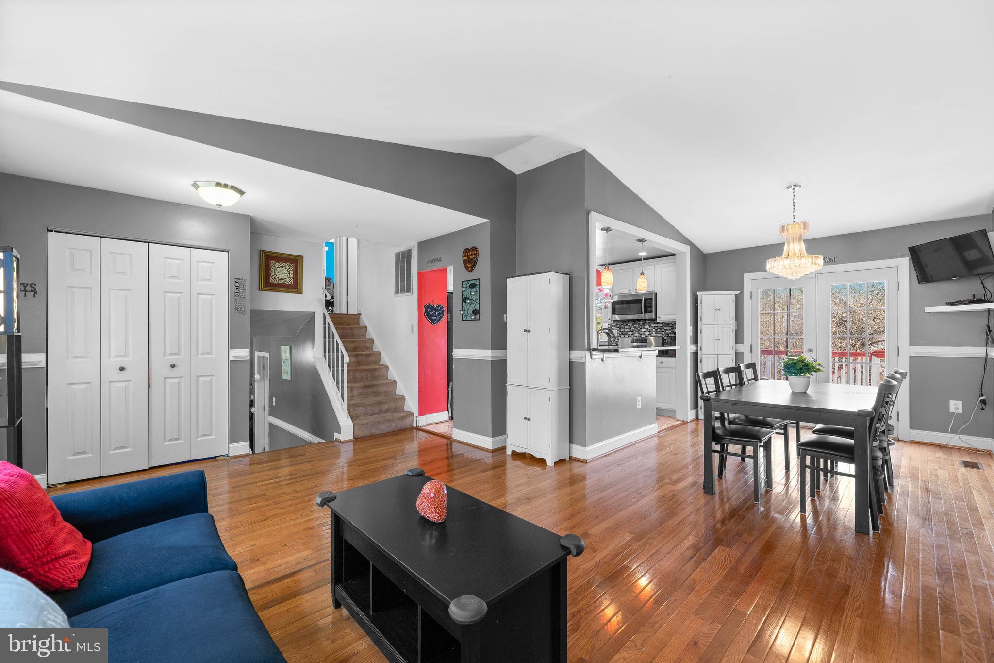 ROGERS HEIGHTS - Residential