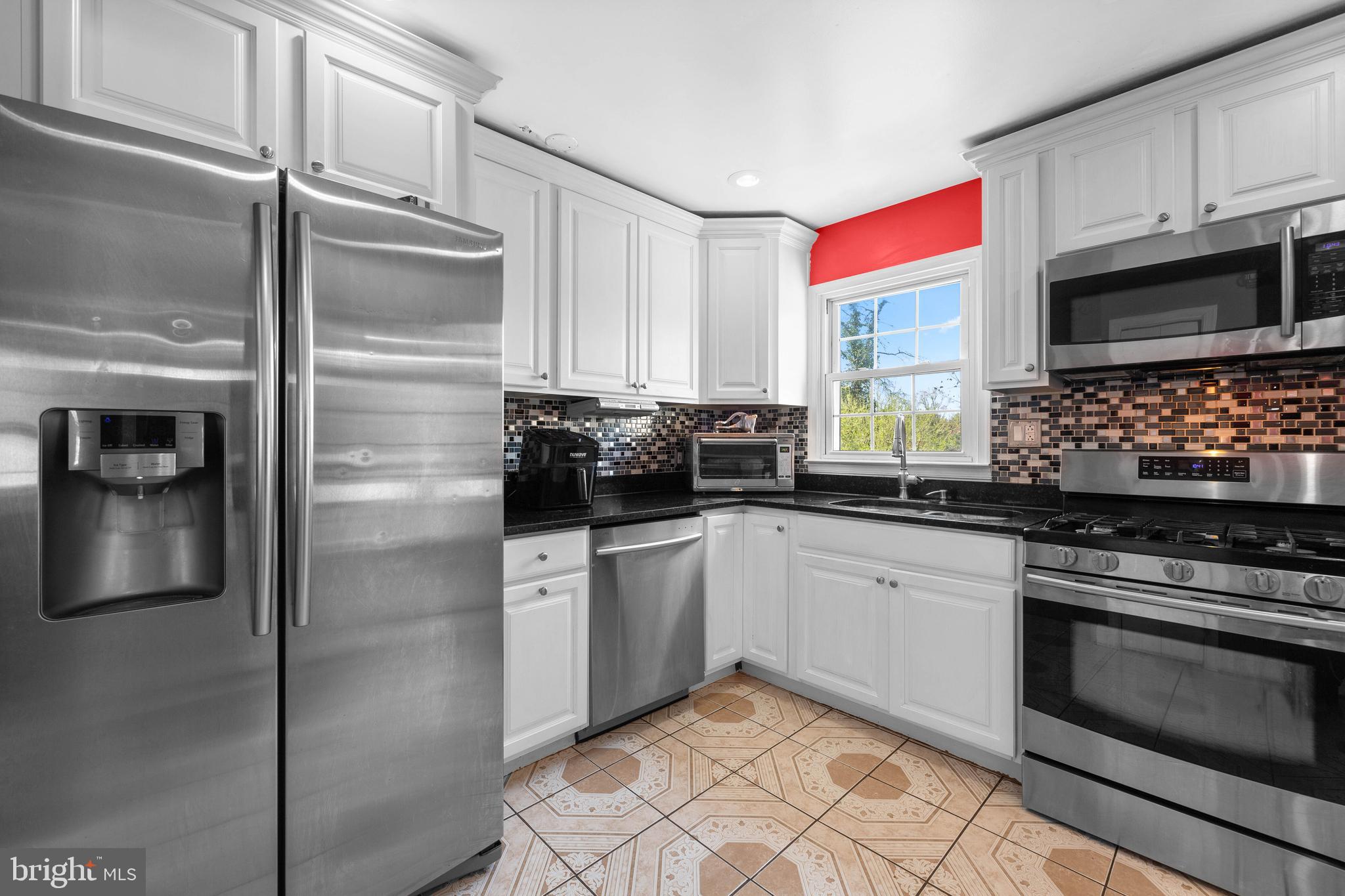 ROGERS HEIGHTS - Residential