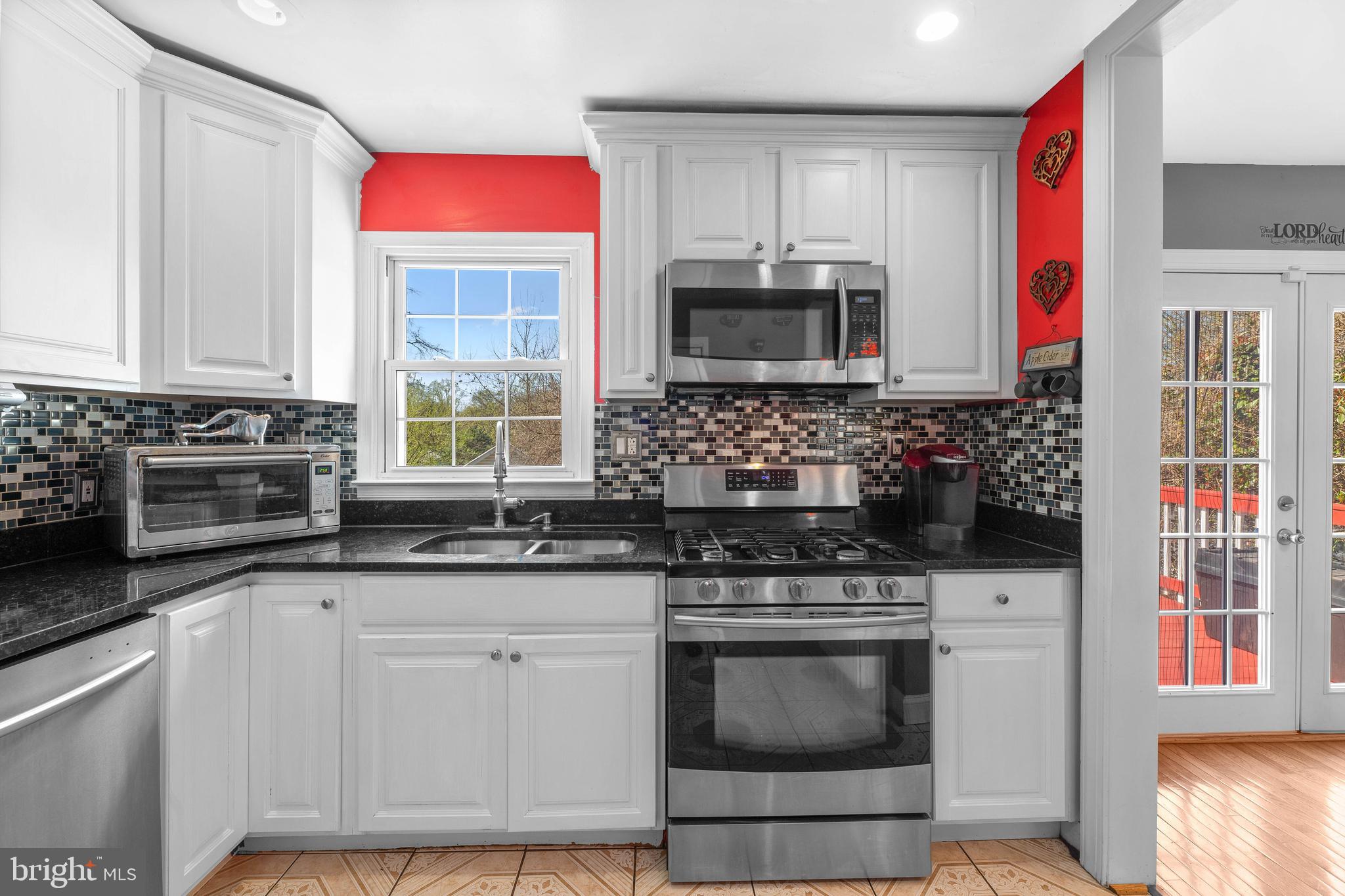 ROGERS HEIGHTS - Residential