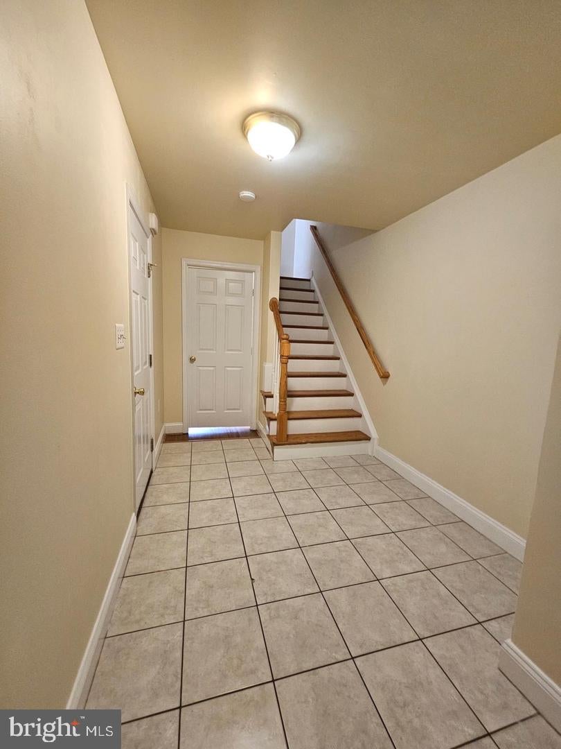 887 PERSIMMON PLACE