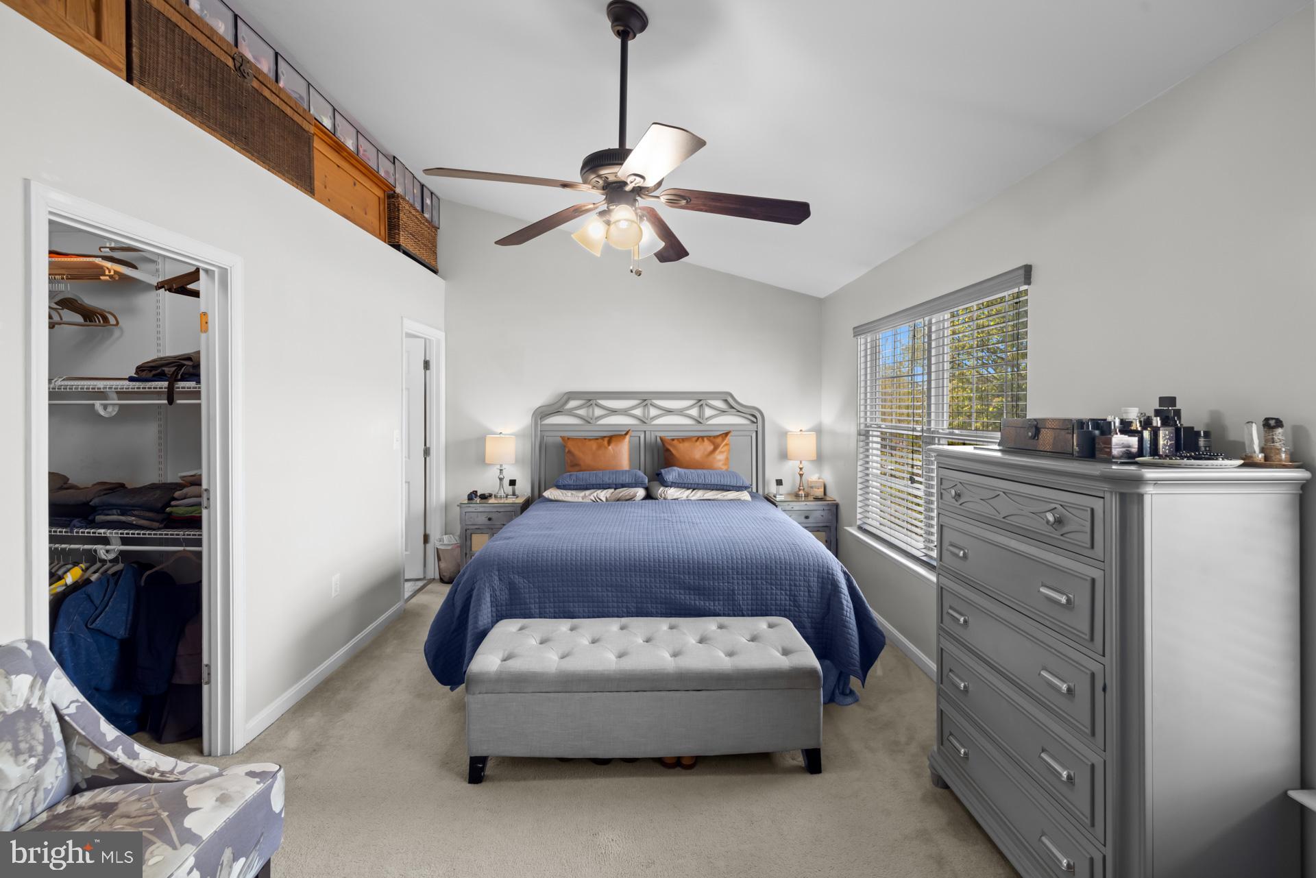 TEMPLE PLAZA-PLAT 1> - Residential